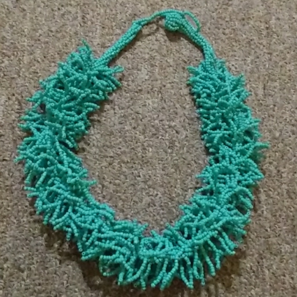 Turquoise beaded necklace